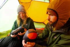 Vango Aotrom Mattress -Vango Camping Shop 2020 vango lifestyle sleeping mats aotrom low res 09