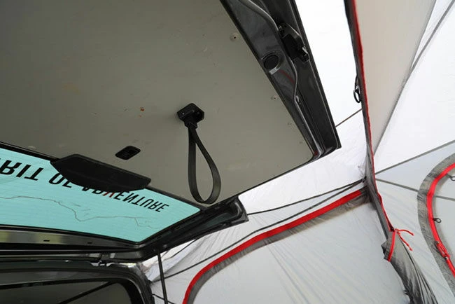 Vango Tailgate Hub Pole Low Awning (2023) 7 Vango Tailgate Hub Pole Low Awning (2023) - Image 7