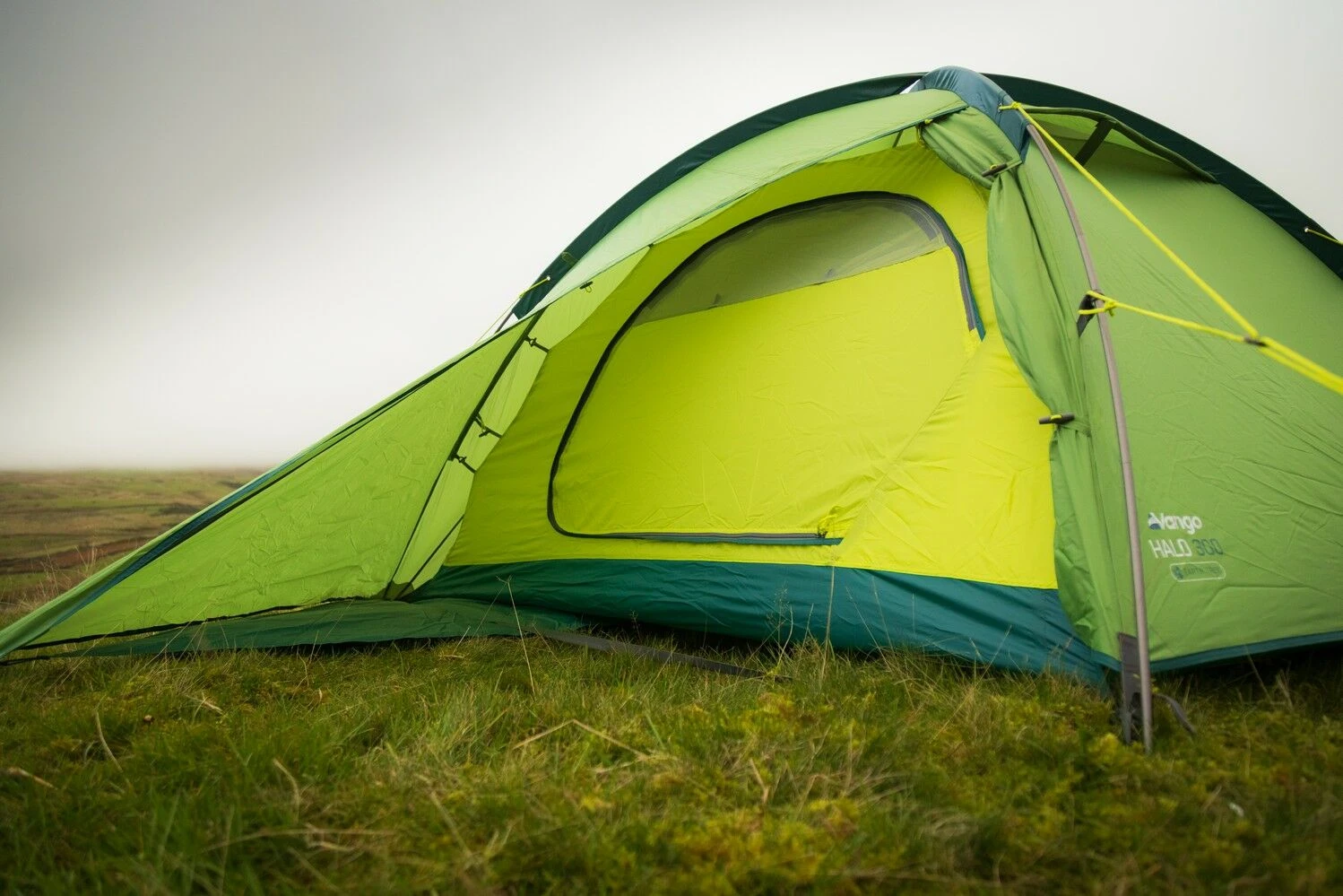 Vango Halo 300 Tent (2022) 2 Vango Halo 300 Tent (2022) - Image 2