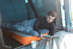 Vango Airbeam Vango Aether Air 450XL Tent (2022) 21 Vango Airbeam Vango Aether Air 450XL Tent (2022) -Vango Camping Shop van 2021 lifestyle airbeam earth aether air 450xl lo 26